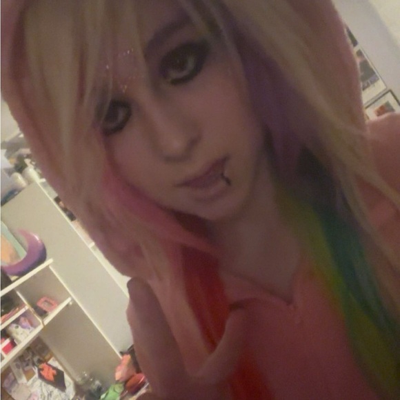 skinnynosejob_